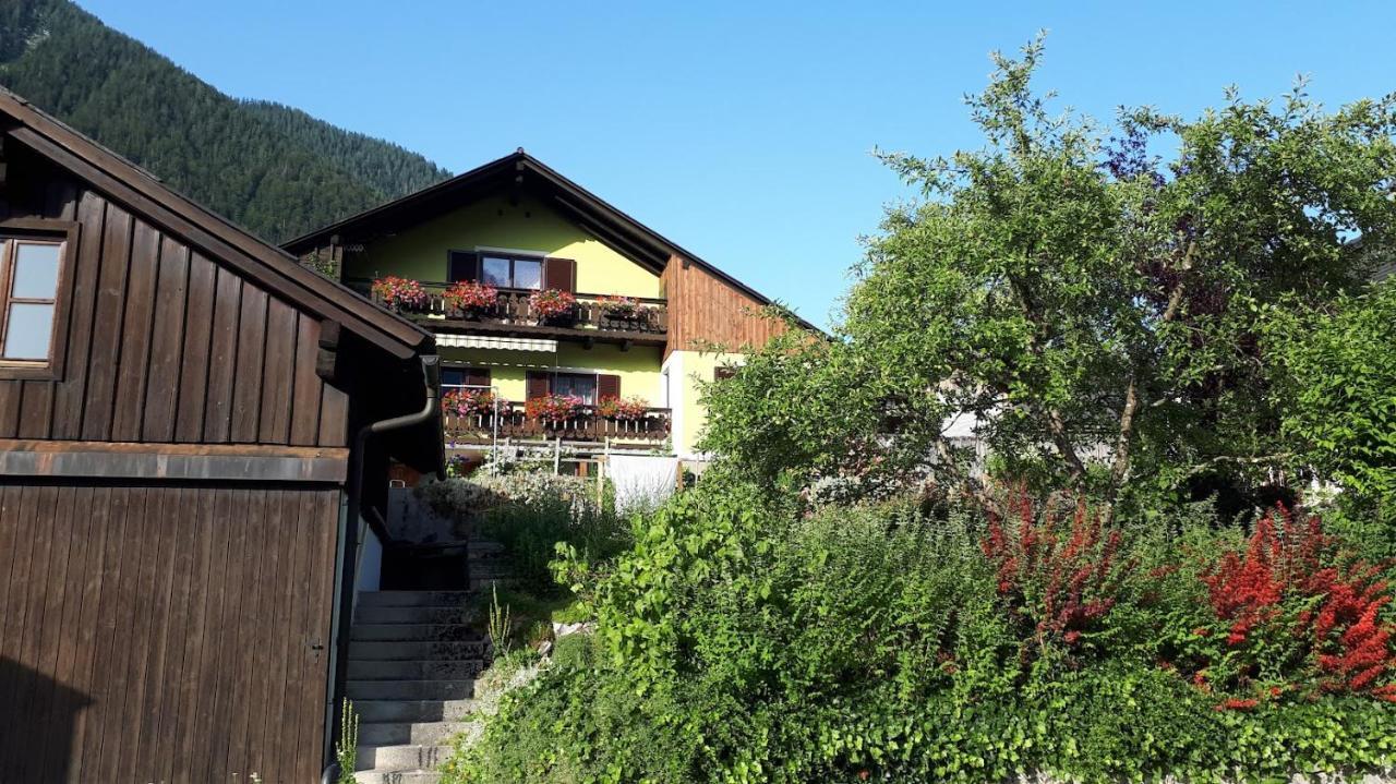 Haus Pilz Apartment Obertraun Bagian luar foto